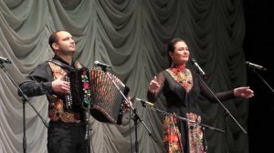 "Вьюга, вьюга-ты моя подруга", (песня под гармонь). Очень красиво поёт Алла Чиман. Народная песня.