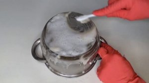 Как ОЧИСТИТЬ КАСТРЮЛЮ от НАГАРА и жира ЛЕГКО и за 5 МИНУТ! Отпадет любой НАГАР! Рабочий Способ!