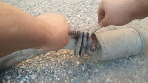 Как открутить любую прикипевшую гайку  !