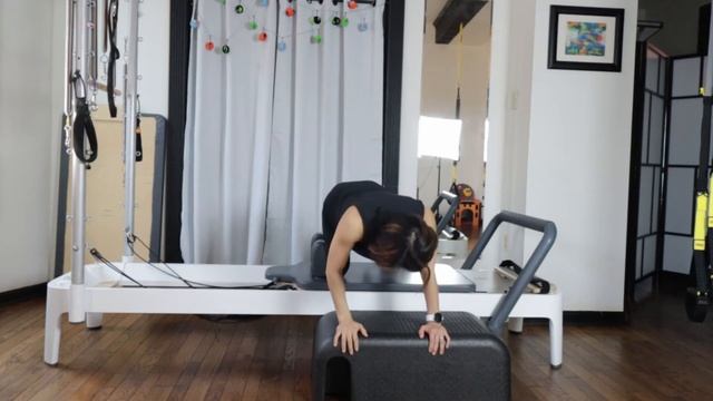 [55 min] Pilates Reformer Full Workout with Box/Full body/All Levels смотреть онлайн