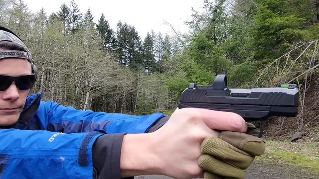 Does the Ruger Ready Dot actually work? смотреть онлайн