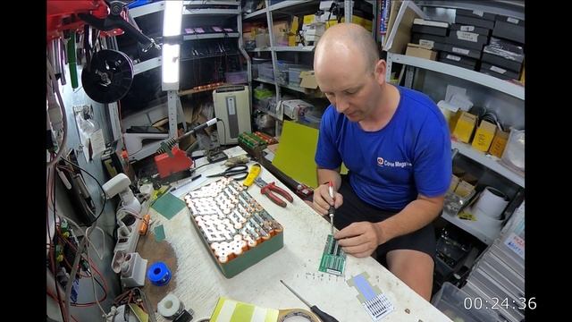 Собираю аккумулятор 45000 mAh 48v на Kugoo G Booster. из элементов 21700. смотреть онлайн
