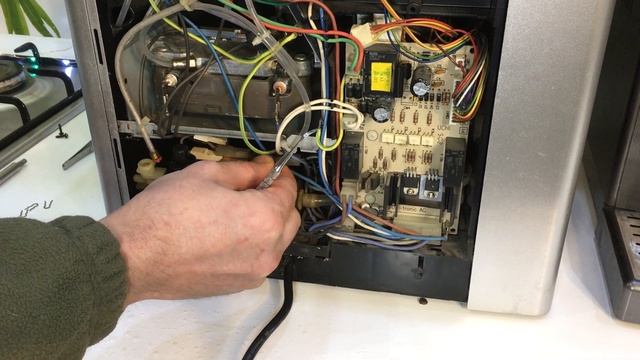 Jura S9 кофемашина спустя год в аренде! смотреть онлайн