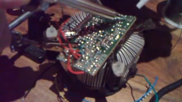 NEWBIE Crash course in Soldering Part 4/7 смотреть онлайн
