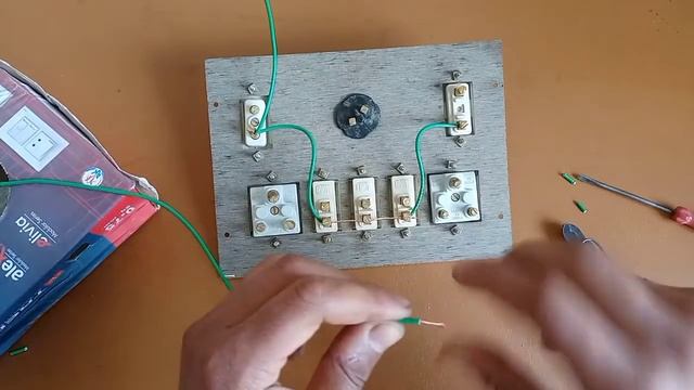 3 switch 2 socket 1 holder 1 indictor 1 2pin socket || Electic board wirring connection смотреть онлайн
