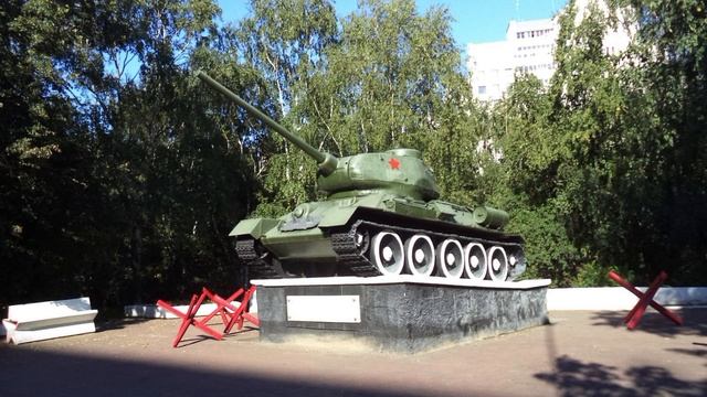 Дневная прогулка по Вологде часть 1 фото.mpg