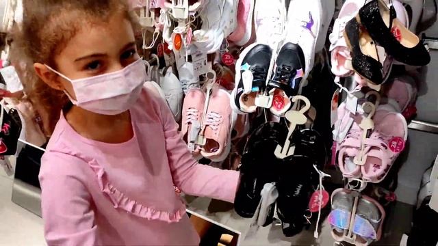 Vlog??: играем с детками?детские вещи - турецкий магазин Lcwaikiki? малышка танцует в магазине?