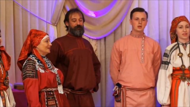 "Ходил-бродил младец..." (ансамбль "Забава", Саратов, 2016 г.) смотреть онлайн