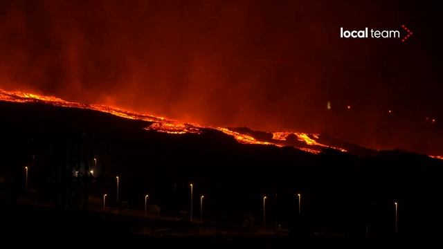 Vulcano La Palma, il timelapse della nuova grande colata lavica: le immagini velocizzate смотреть онлайн