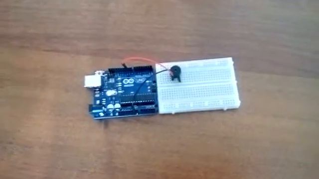 мелодия из Star Wars на Arduino смотреть онлайн