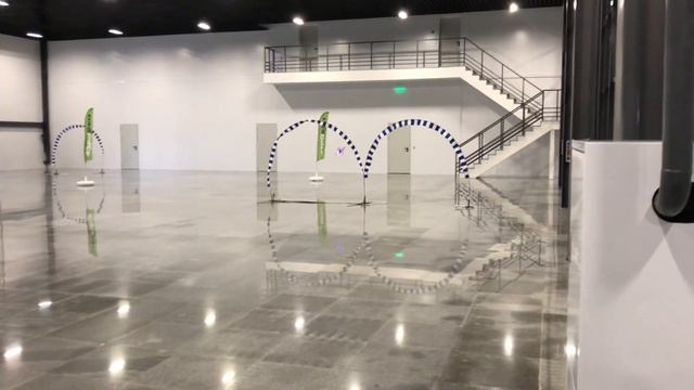 Транспорт Будущего, так выглядит полет глазами зрителя.🛸🛸🛸 смотреть онлайн