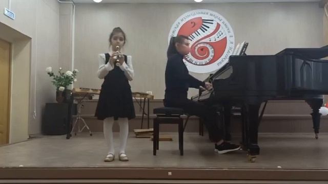 Мкртчян Софи, блокфлейта смотреть онлайн