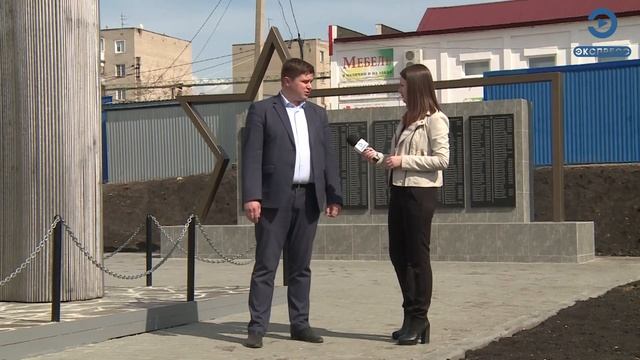 В Богословке привели в порядок главную достопримечательность села смотреть онлайн