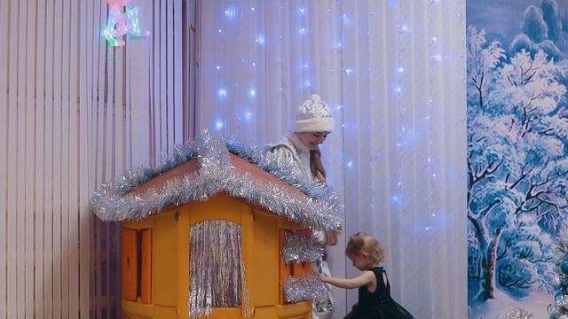 Новогодний утренник 2021 смотреть онлайн