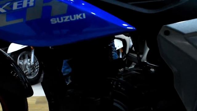 Suzuki 2019 Gixxer 150 ABS | 5 New Changes | Complete & Honest Review With Pros & Cons смотреть онлайн