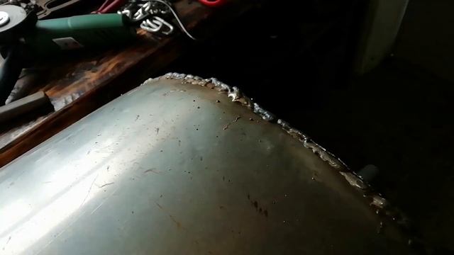 Варим нержавейку полуавтоматом простой проволокой.