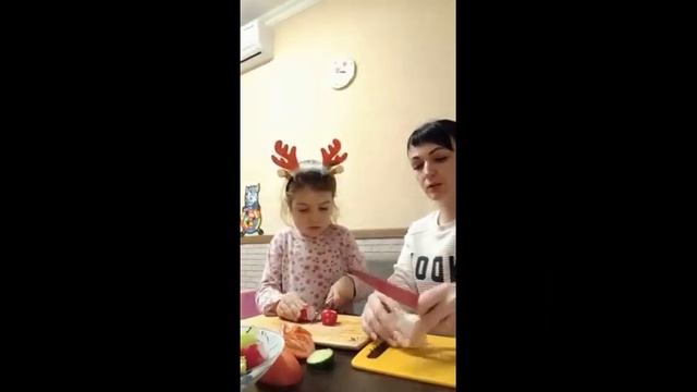 Детский сад 7 Номинация "Секреты здорового питания" Семья Галиулиных смотреть онлайн