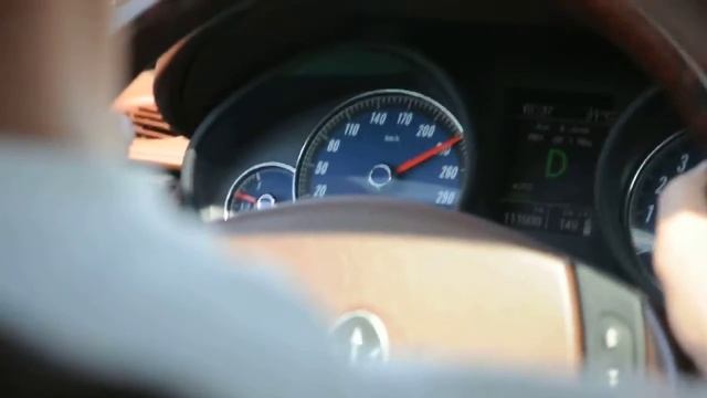 Maserati Quattroporte S 4.7 V8 Acceleration 100-260 km/h смотреть онлайн