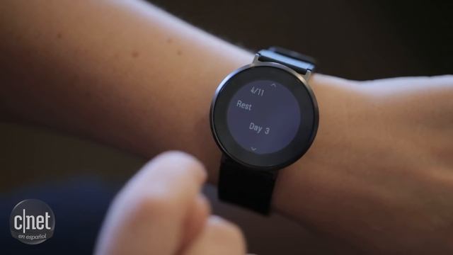 El Huawei Fit parece reloj inteligente pero apenas es un monitor de actividad смотреть онлайн