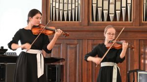 Вивальди. Концерт для 2 скрипок ля минор.