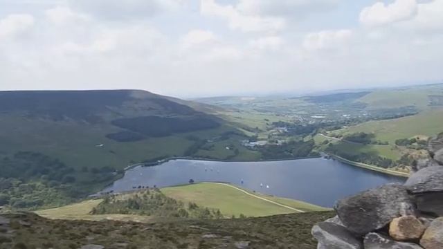 Dovestones reservoir. Fujifilm SL1000 смотреть онлайн