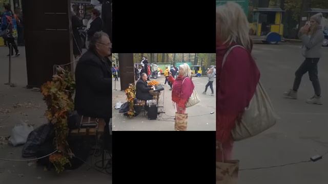 Бал хризантем, Харьков, 10 10 2021 г , парк Фельдмана, часть 1 смотреть онлайн