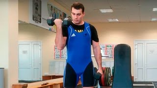 Сгибание рук с гантелями сидя и стоя: техника выполнения смотреть онлайн