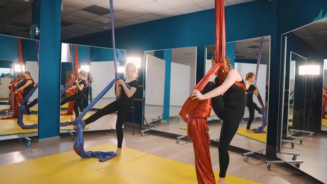 Дуэт на полотнах l Салтанова Дарья и Смирнова Ксения l ArtLab Dubna смотреть онлайн