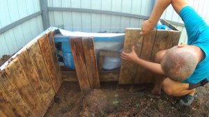 Красивая деревянная клумба своими руками.