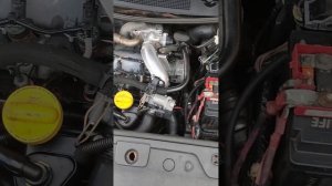 1.9 dci F9Q Renault Megane 2 ,нету тяги дымит черным ,не крутит турбина