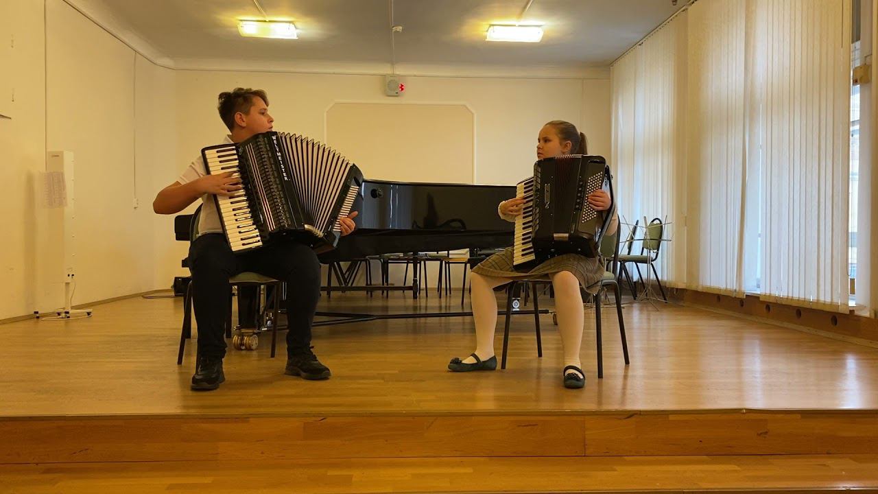 А. Эшпай «Москвичи» обр. О. Добротина смотреть онлайн