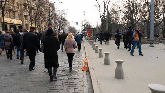 15 03 14 Защитники Харькова прошли маршем к горсовету 7 смотреть онлайн
