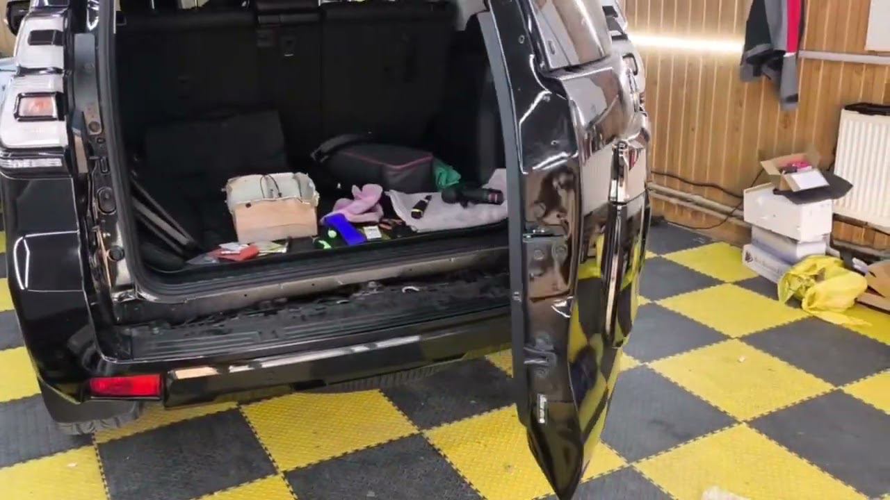 На Toyota Prado 2021 года установили электропривод багажника от Autolifttech.net