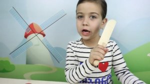 Играем и Учим Фрукты и Овощи на липучках! Играем вместе в веселую кухню с Эмилюшей!