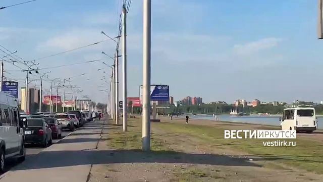 Огромная пробка образовалась в Иркутске в районе плотины ГЭС смотреть онлайн
