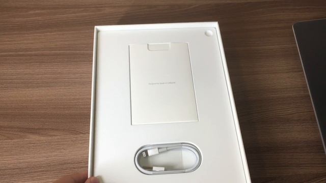 Планшет Apple iPad Pro 9.7 128Gb Wi-Fi+Cell. Space Grey MLQ32RU смотреть онлайн