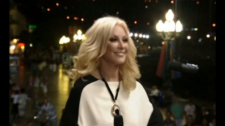 Таисия Повалий интервью ди-джеям «Русского радио» (2012) смотреть онлайн