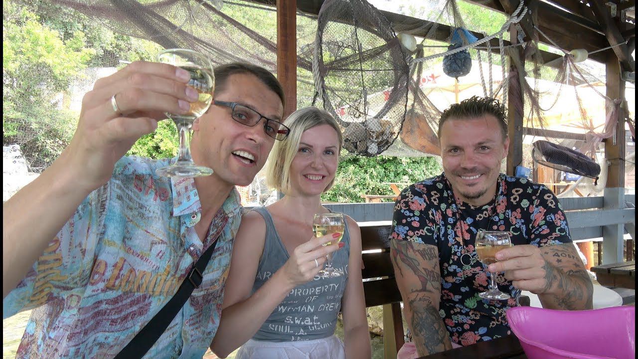 Встретили Сергея Симонова в Черногории смотреть онлайн