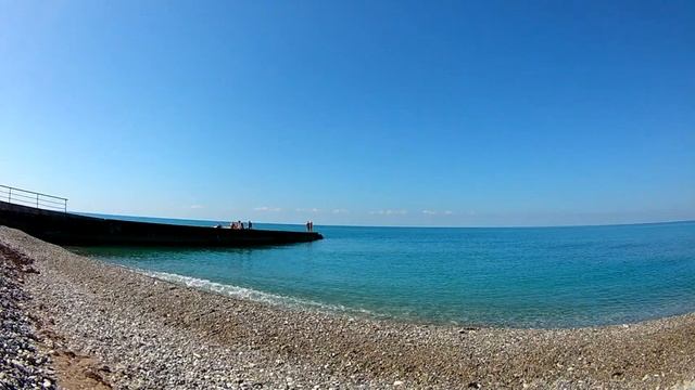Прозрачная вода в Сочи | камера снимает подводной смотреть онлайн