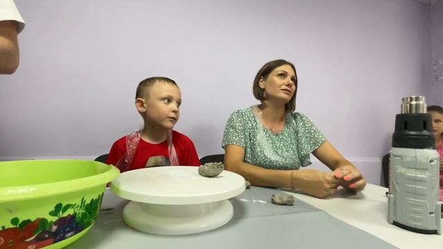 Мария Львова-Белова посетила центр дневного пребывания «Лиловый дом»