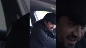Приколи нав Голиб Шоу. Ma на дига такси кор мекнм на видео😂😂