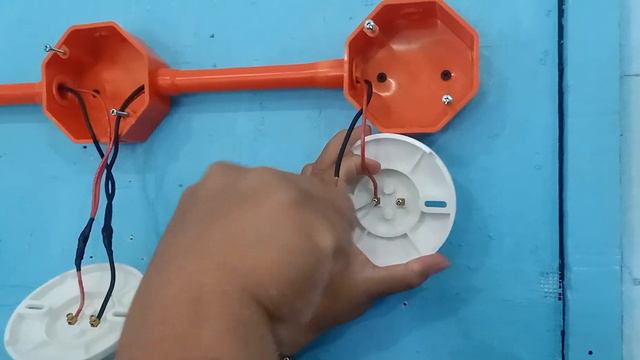 Paano mag-install ng one 4 way switch and two 3 way switch control three bulbs? смотреть онлайн