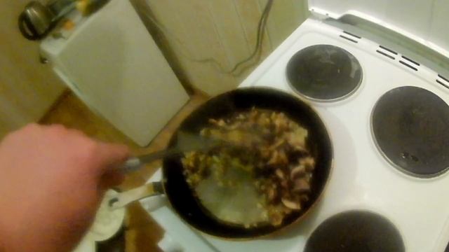 Кухня холостяка. Гречка запеченная с грибами