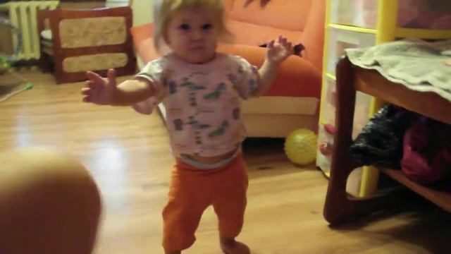 первый раз пошла