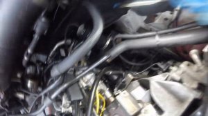 Replacing the engine temperature sensor Vw Crafter 2.5/ сенсора температуры двигателя Vw Crafter