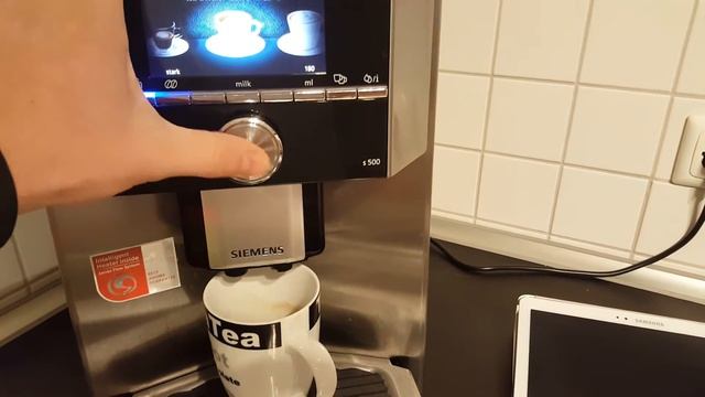 Siemens EQ.9 Fehler 2 Software смотреть онлайн