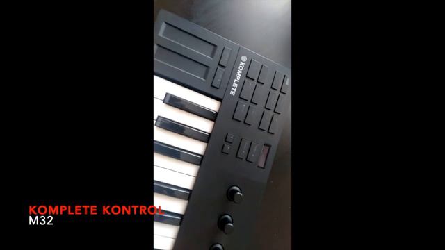 Midi Keyboard  Komplete Kontrol M32