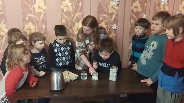 Коррекционная школа. Эксперимент с водой и яйцом. Март 2021. смотреть онлайн