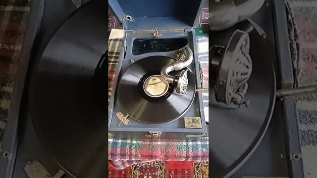 Семейный патефон. смотреть онлайн