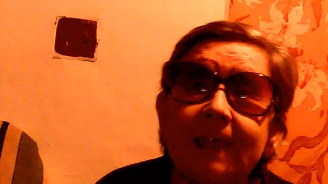 МАМА ПОЕТ ПЕСНЮ ПОД КРЫЛОМ САМОЛЕТА! смотреть онлайн